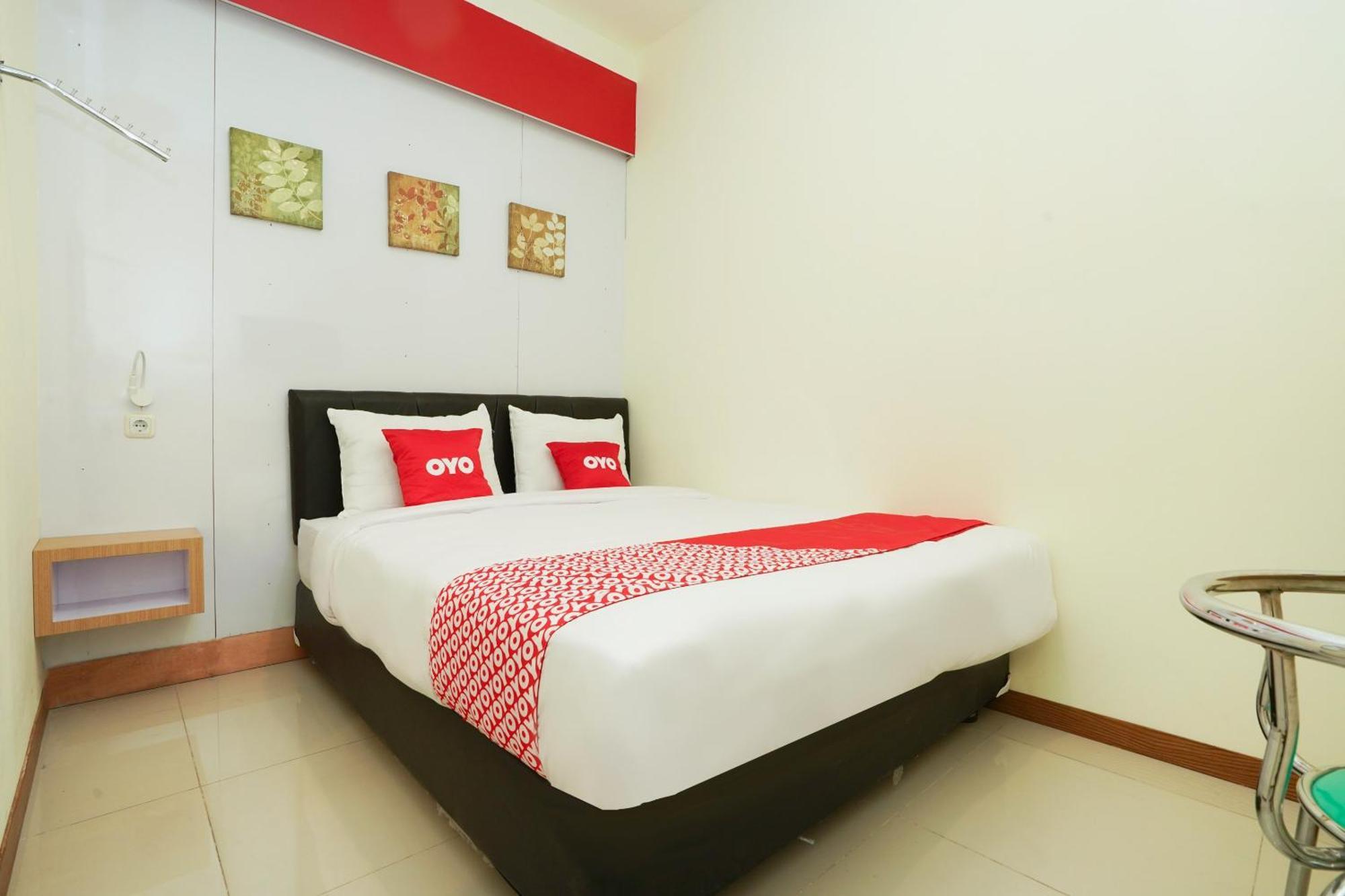 Hotel Super Oyo Flagship 3688 Pot Art à Sorabaya Extérieur photo